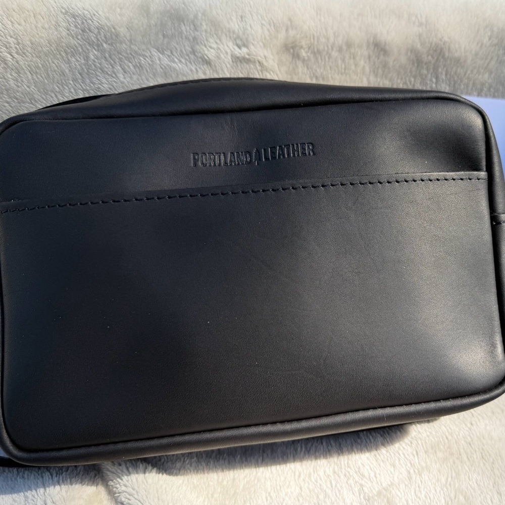 Portland Leather Goods Black Camera Bag